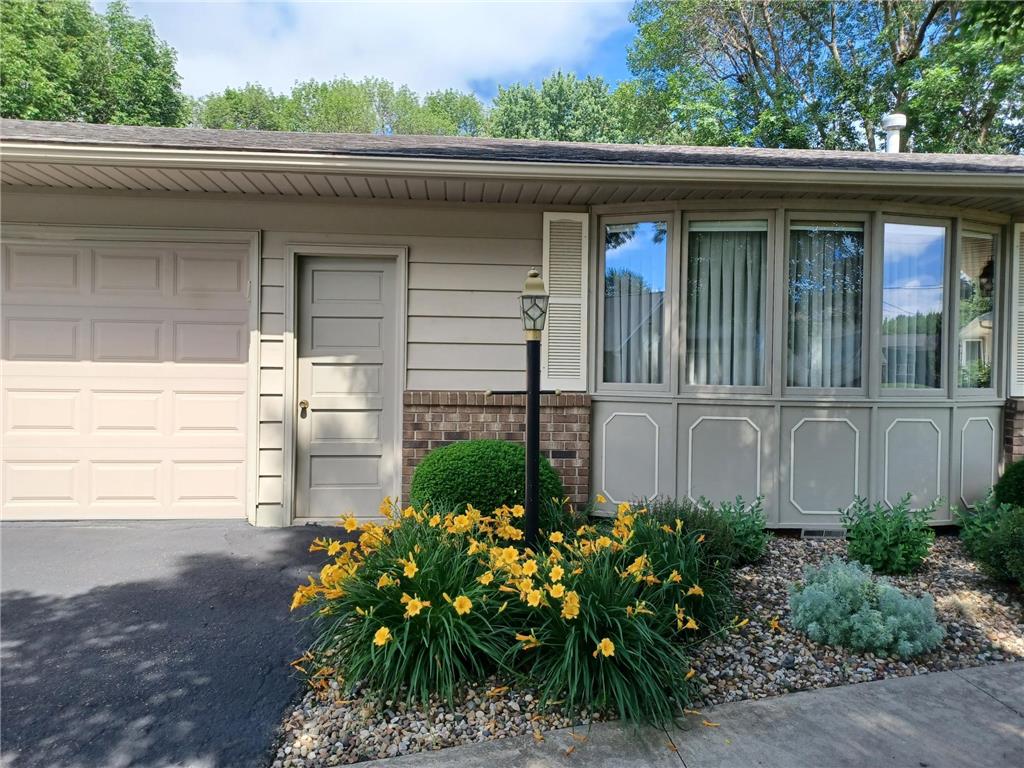 1115 Swanhill Drive Albert Lea MN 56007 6794891 image3