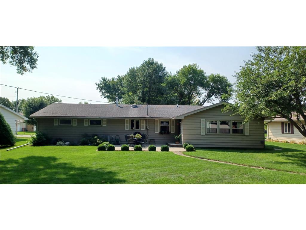 1115 Swanhill Drive Albert Lea MN 56007 6794891 image4