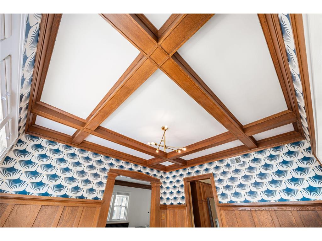 1115 W 48th Street Minneapolis MN 55419 7090155 image13