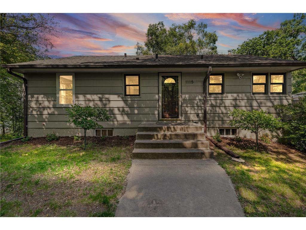 1115 W Medicine Lake Drive Plymouth MN 55441 7074874 image1