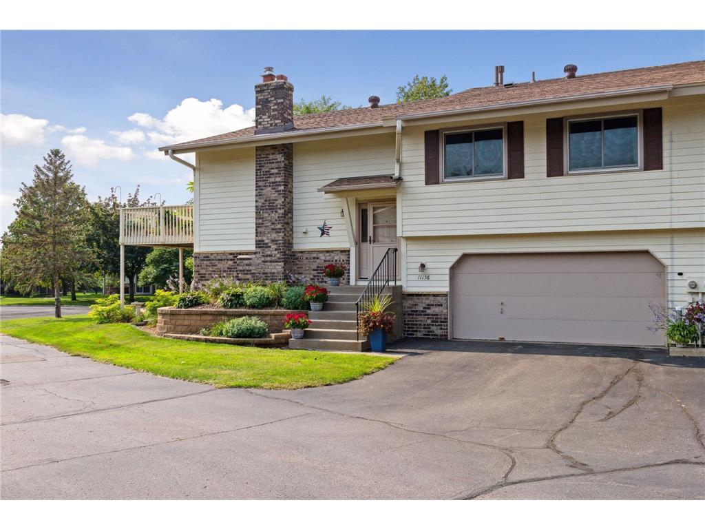 11158 Xavier Court, Bloomington, MN, 55437 MLS 6260363 Edina Realty