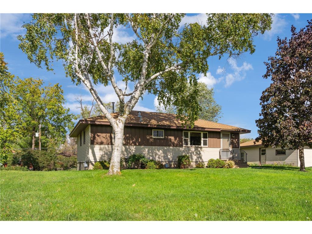 1116 82nd Avenue N Brooklyn Park MN 55444 6445017 image1