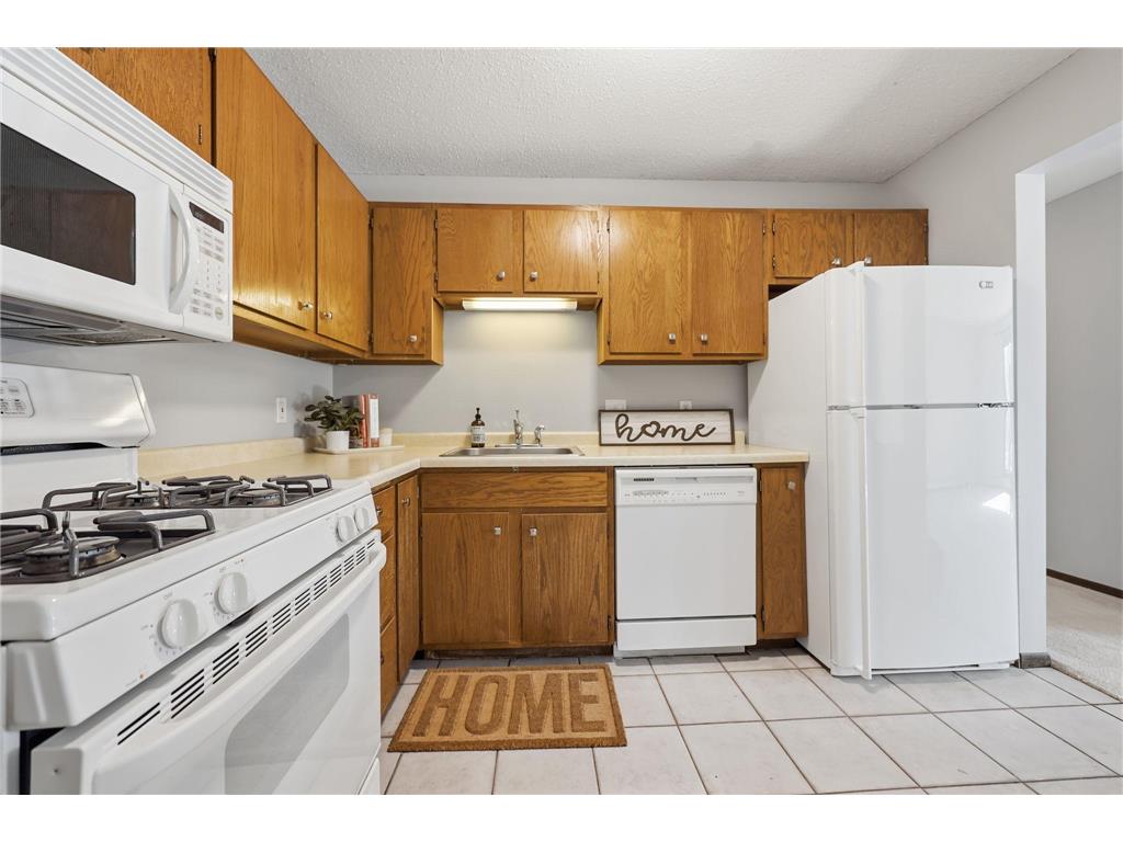 11160 Anderson Lakes Parkway #115 Eden Prairie MN 55344 7074848 image2