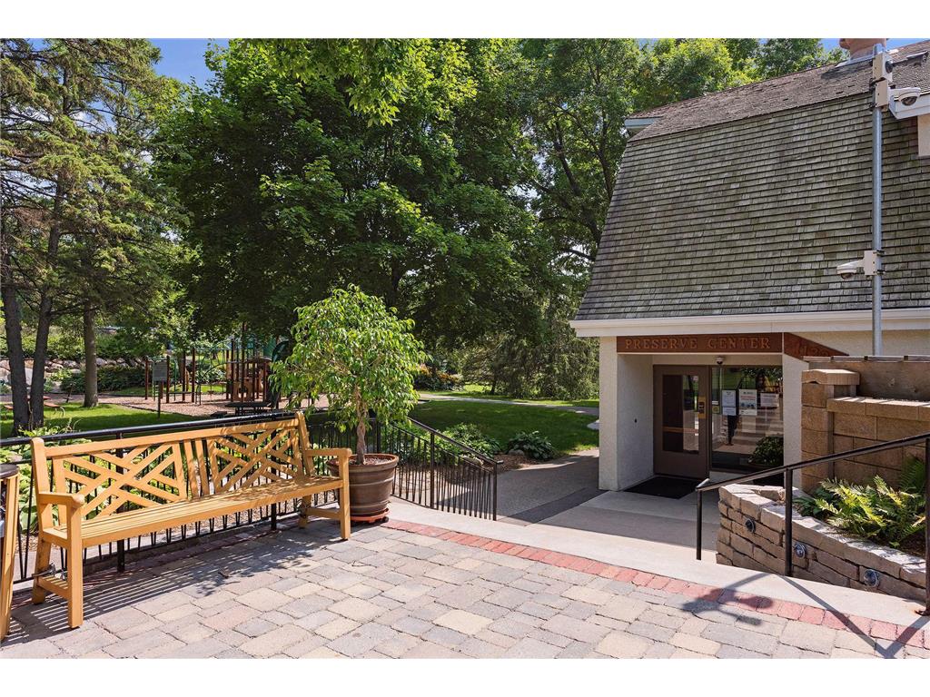 11160 Anderson Lakes Parkway 311, Eden Prairie, MN, 55344 MLS