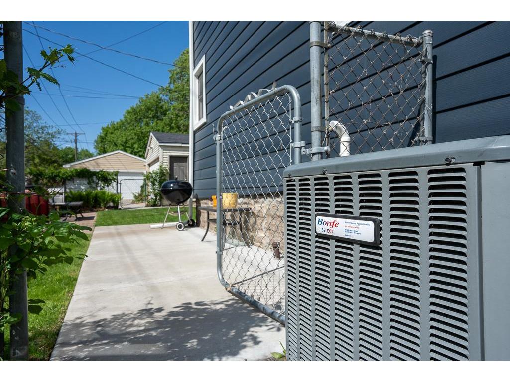 1117 26th Avenue NE Minneapolis MN 55418 7080212 image39