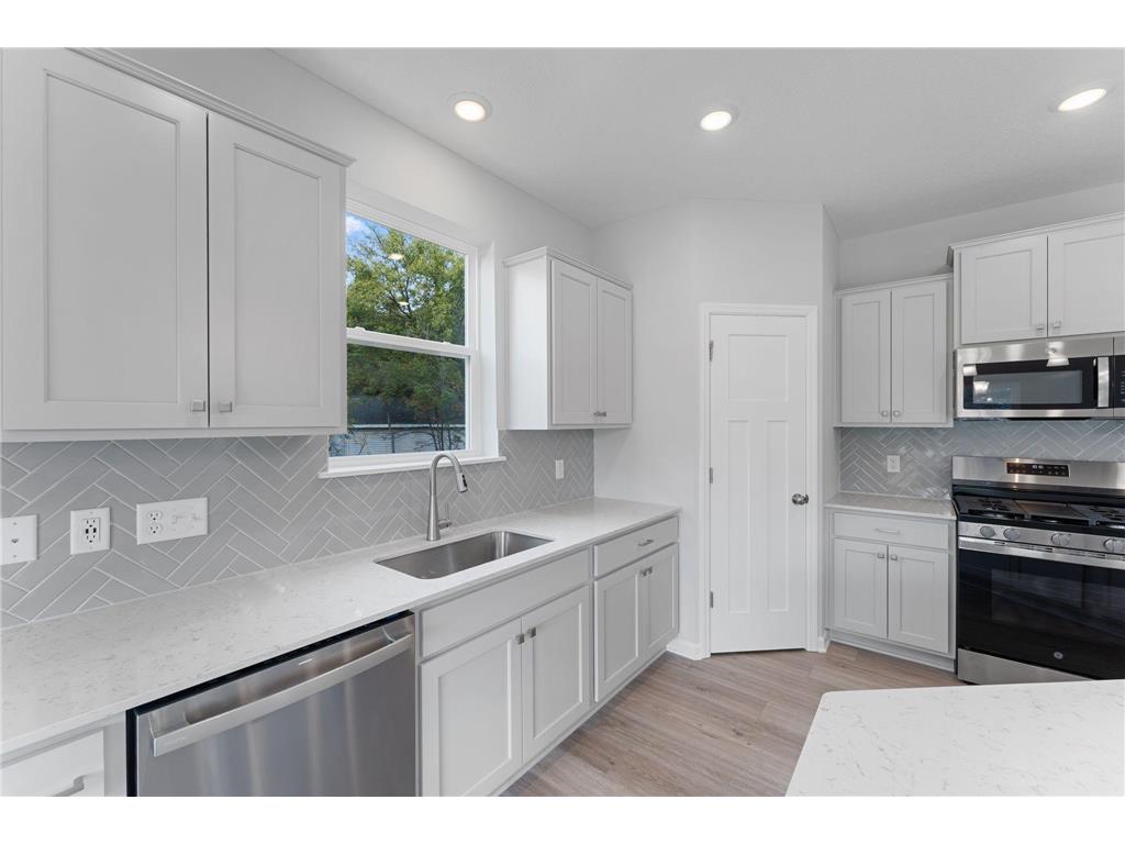 1117 Annacotte Lane Rosemount MN 55068 6806281 image6