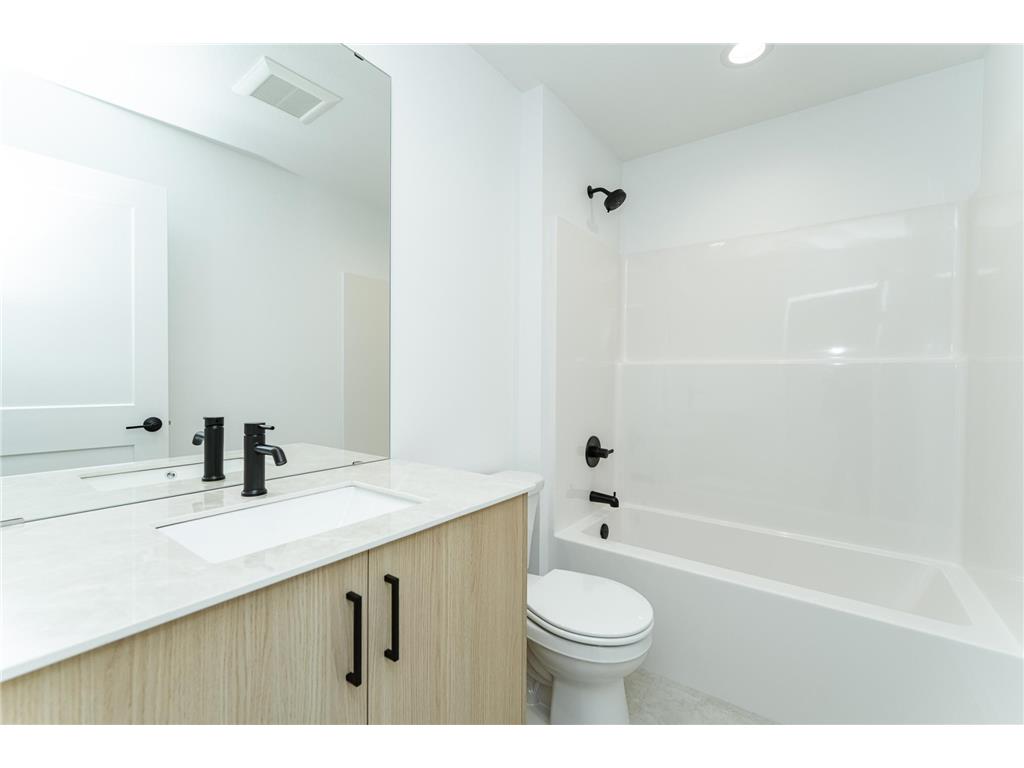 1117 Century Village Lane NE Rochester MN 55906 6819218 image21