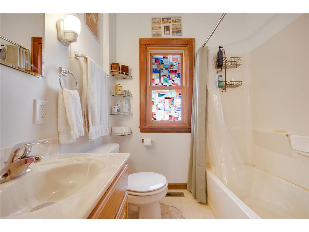 1117 Frank Avenue Albert Lea MN 56007 7021523 image10