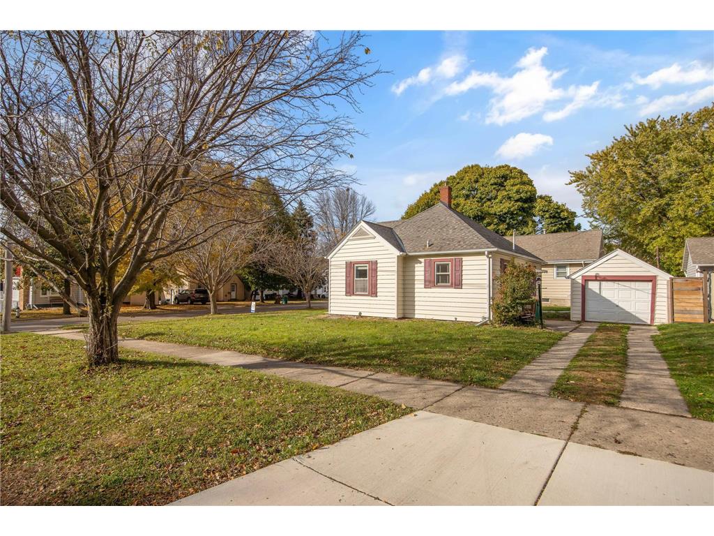 1117 Frank Avenue Albert Lea MN 56007 7021523 image20