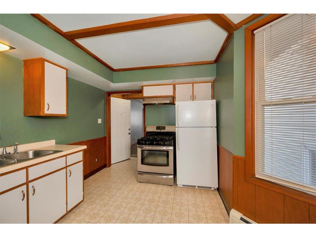 1117 Hammond Avenue Superior WI 54880 6818005 image20