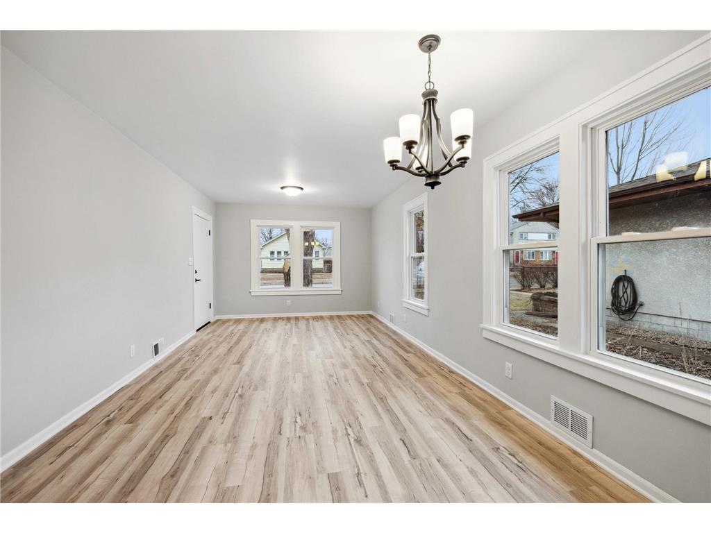 1117 Jenks Avenue Saint Paul MN 55106 6676044 image1