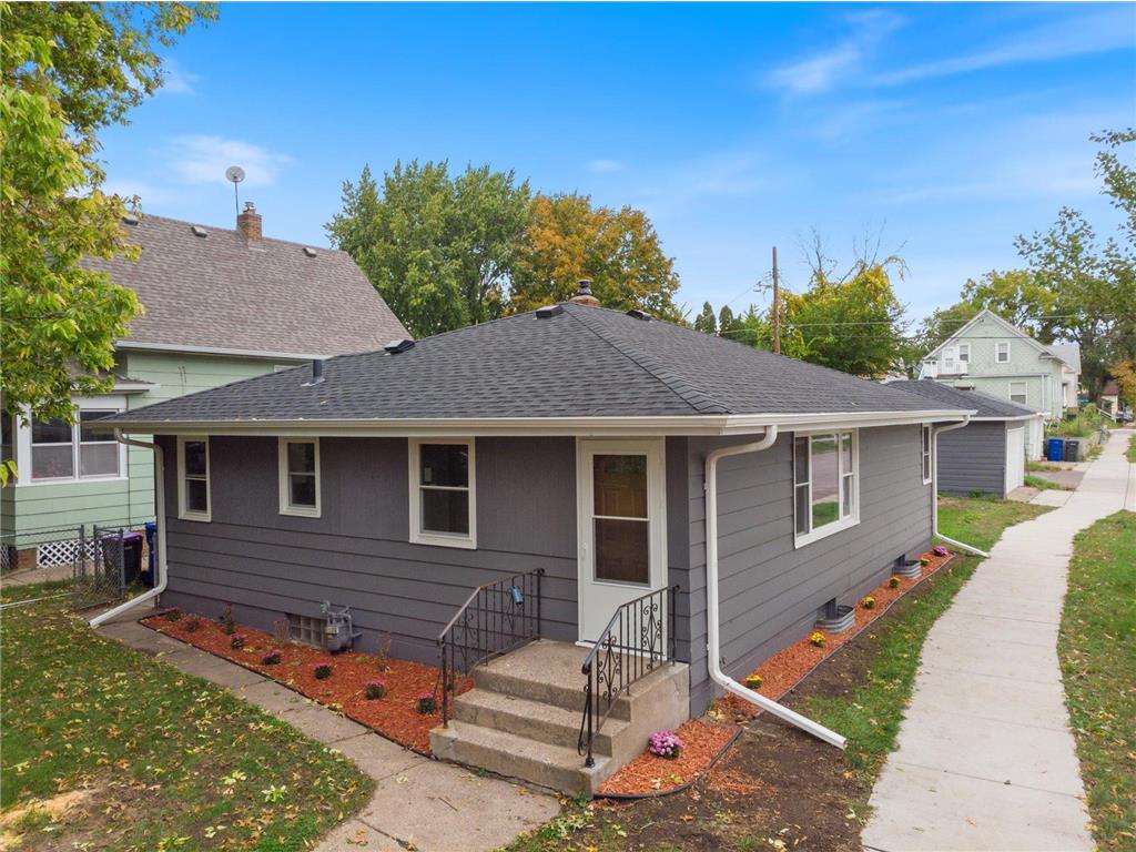 1117 Lawson Avenue E Saint Paul MN 55106 6437842 image1