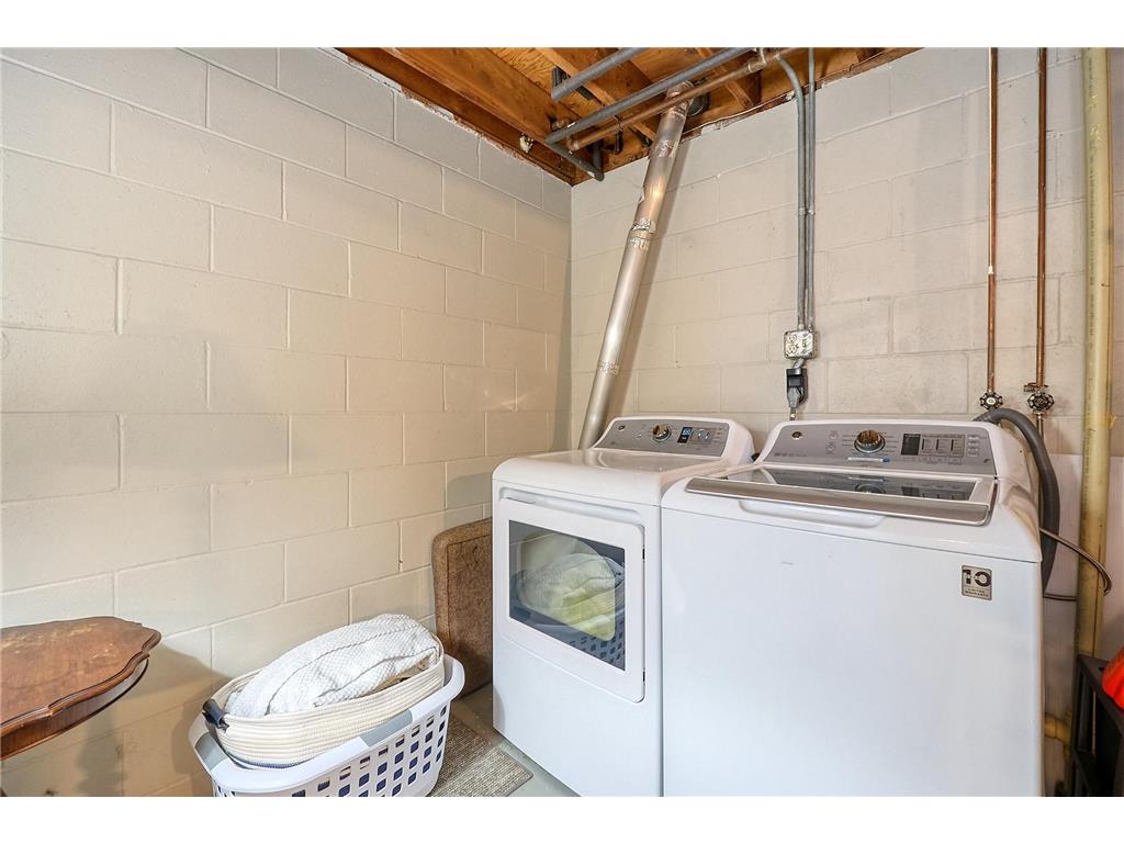 1117 Trailwood S Hopkins MN 55343 7013789 image22