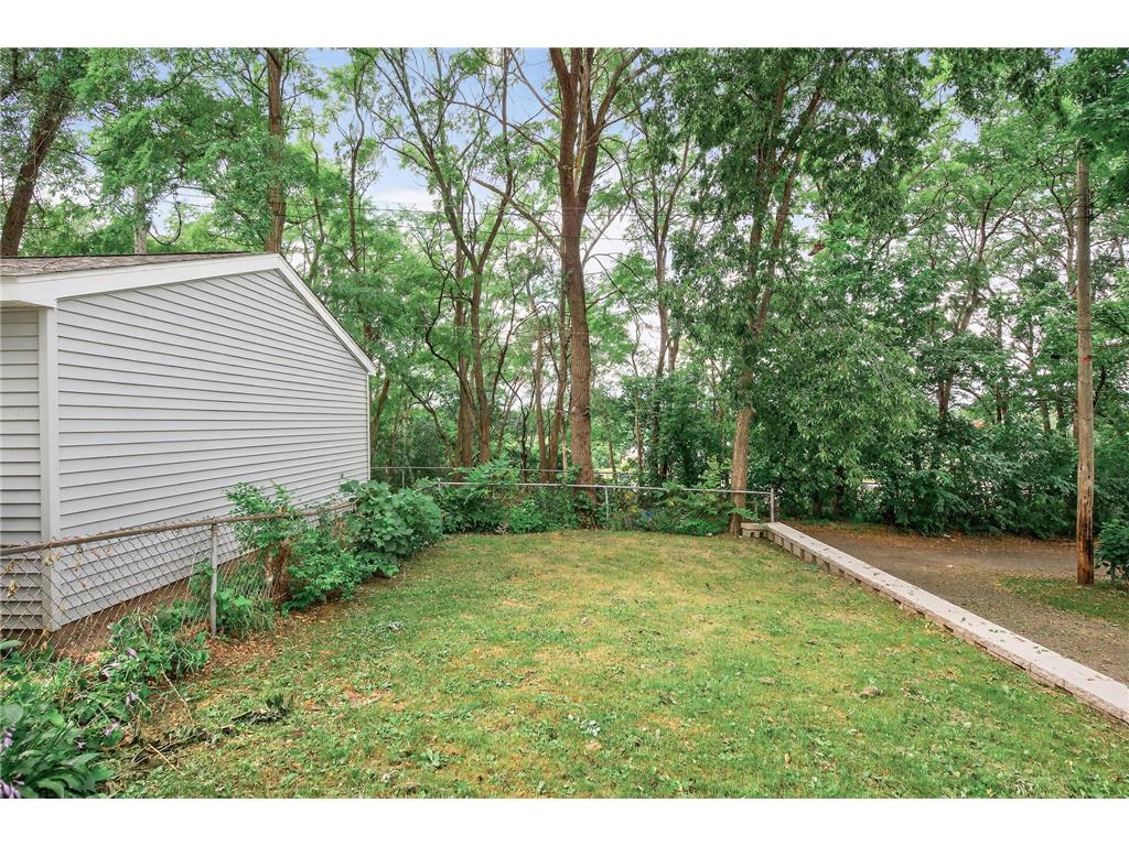 1117 Westminster Street Saint Paul MN 55130 7059528 image26
