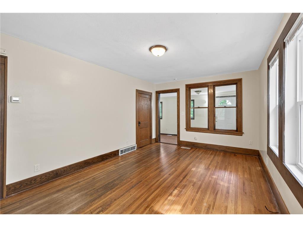 1117 Westminster Street Saint Paul MN 55130 7059528 image8