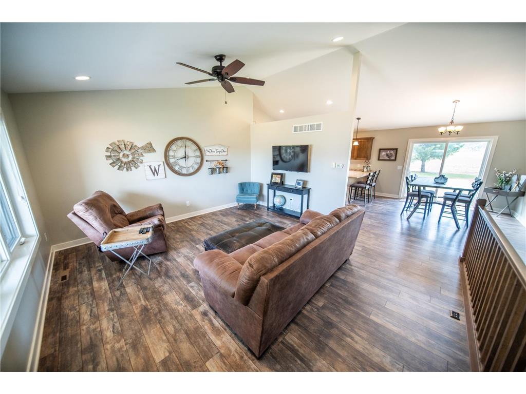 1118 21st St Wabasha MN 55981 7080645 image3