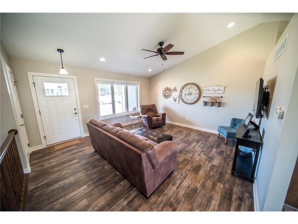 1118 21st St Wabasha MN 55981 7080645 image4