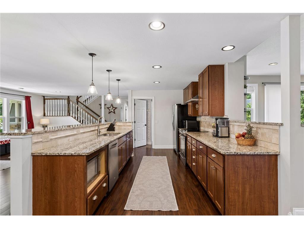 1118 Bowdoin Street Saint Paul MN 55116 7086945 image10