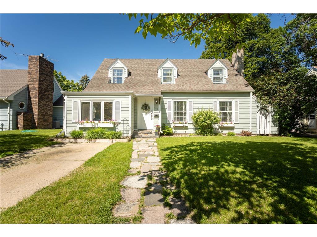 1118 Cedar Street Alexandria MN 56308 6553352 image1