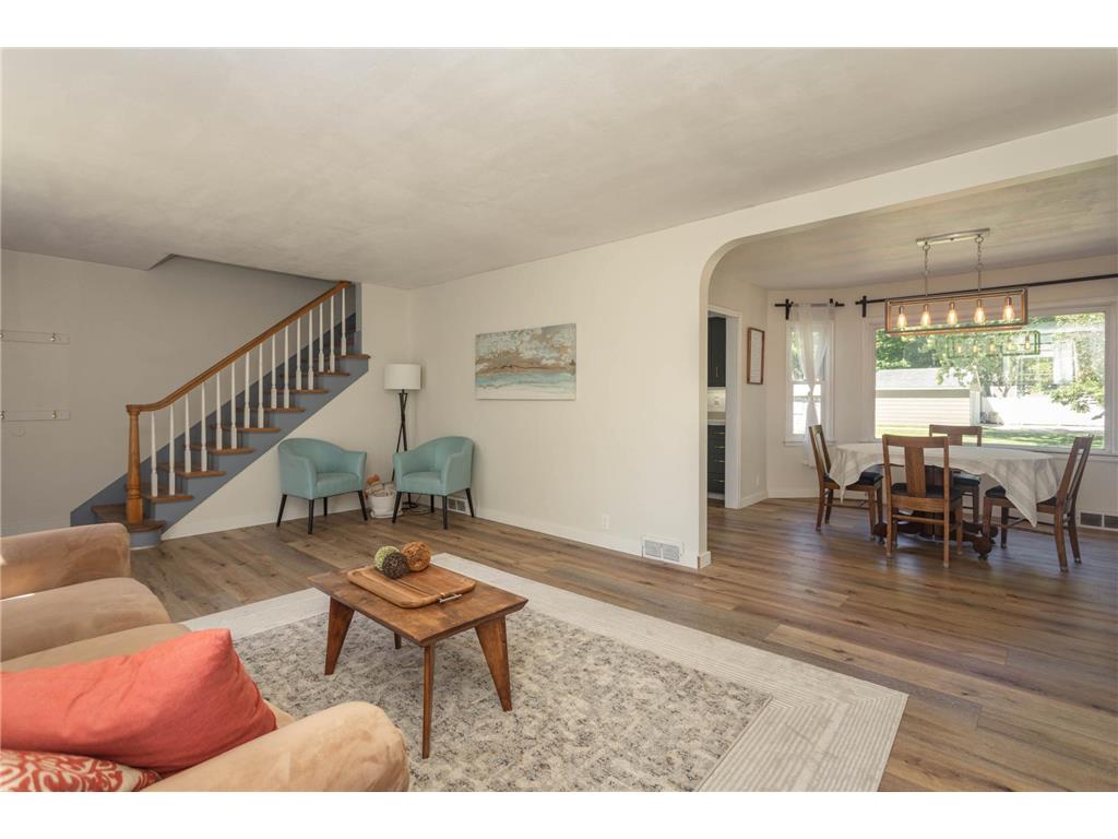 1118 Cedar Street, Alexandria, MN, 56308 MLS 6553352 Edina Realty