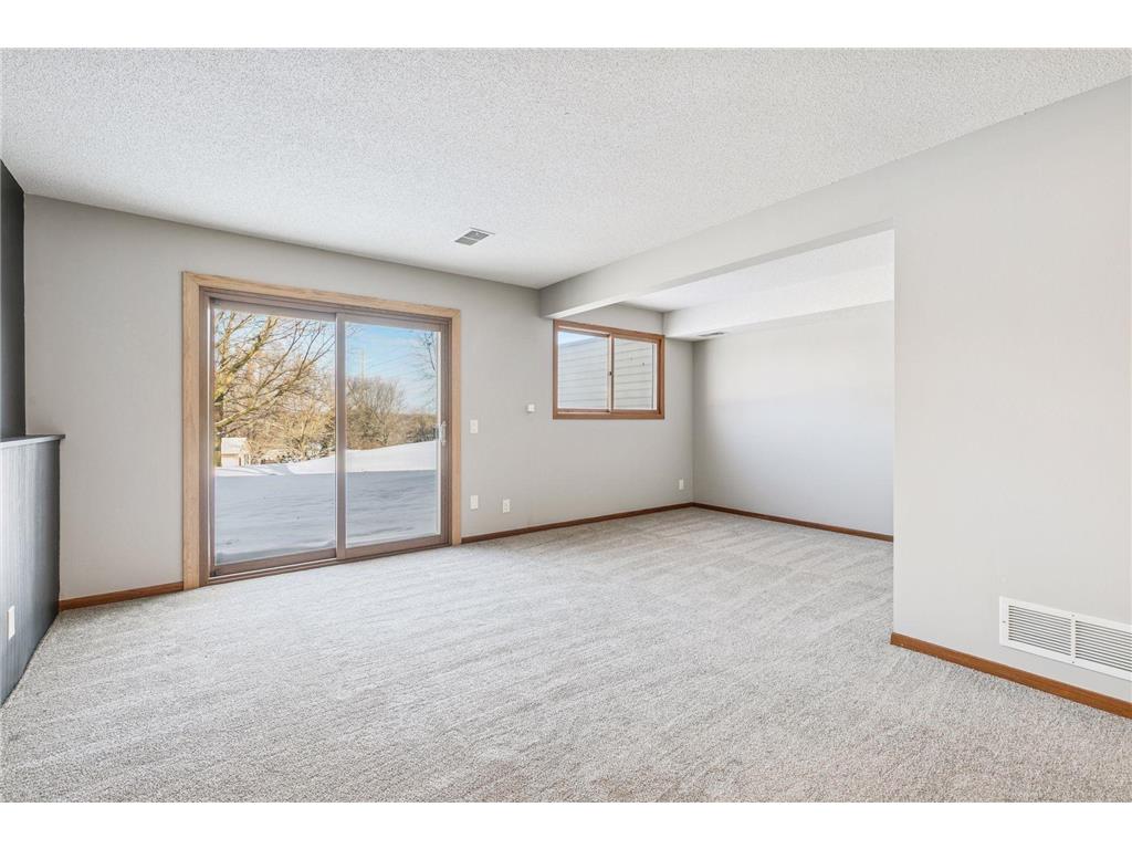 1118 E 145th Street Burnsville MN 55337 6823661 image18