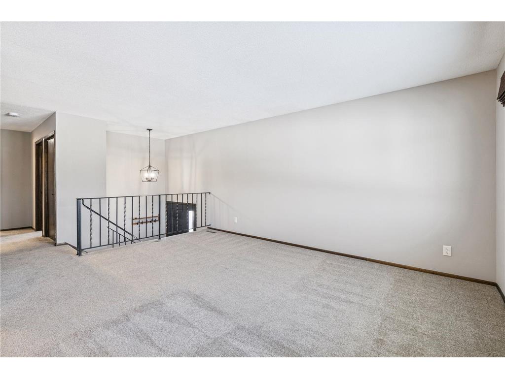 1118 E 145th Street Burnsville MN 55337 6823661 image4