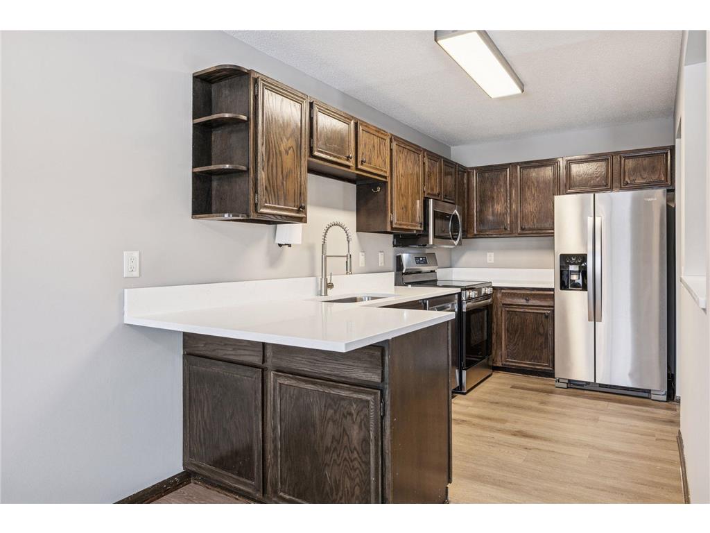 1118 E 145th Street Burnsville MN 55337 6823661 image5