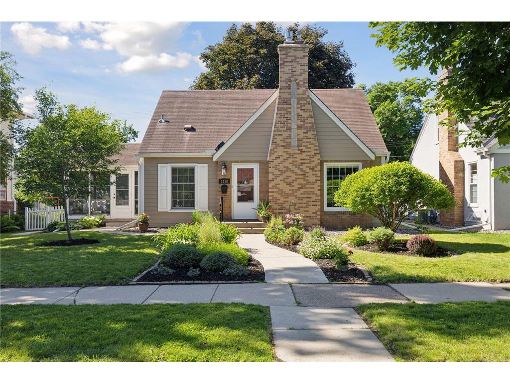 1118 Idaho Avenue W, Saint Paul, MN, 55108 MLS 6532729 Edina Realty