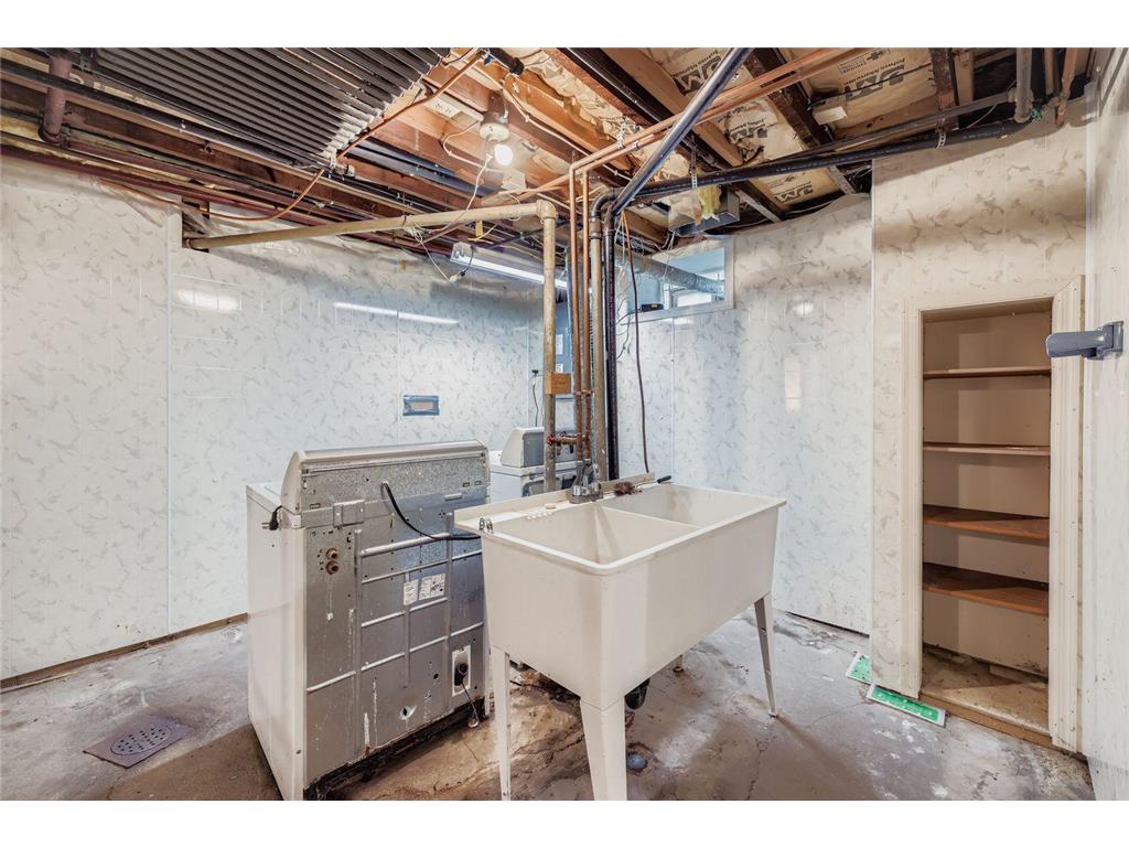 1118 Marshall Avenue Saint Paul MN 55104 7003799 image15