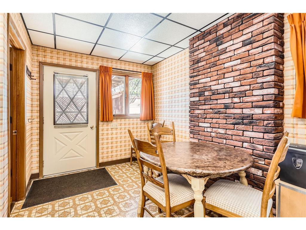 1118 Marshall Avenue Saint Paul MN 55104 7003799 image9