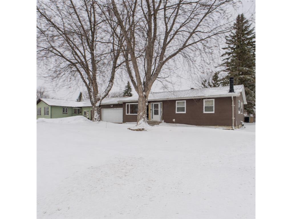 1118 Park Lane Morris MN 56267 7011266 image1