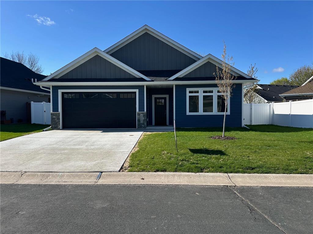 1118 Village Street SE New Prague MN 56071 7069927 image1