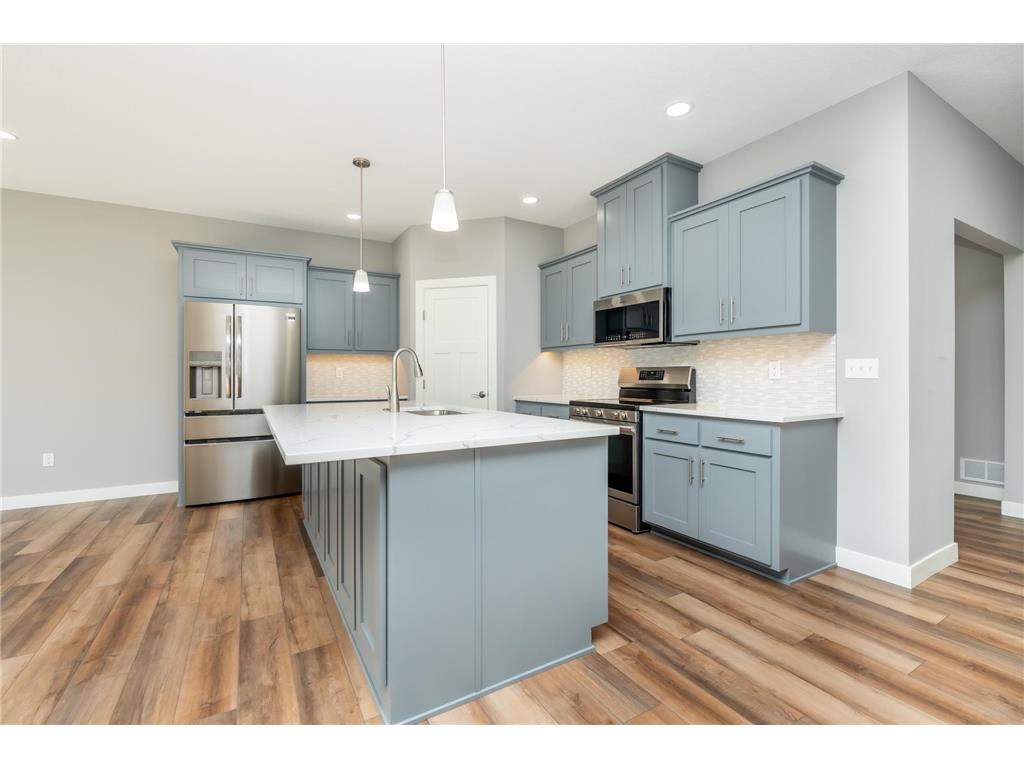 1118 Village Street SE New Prague MN 56071 7069927 image11