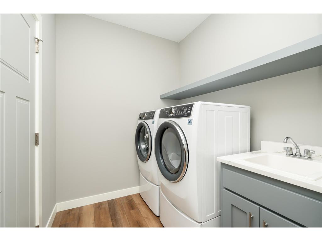 1118 Village Street SE New Prague MN 56071 7069927 image21