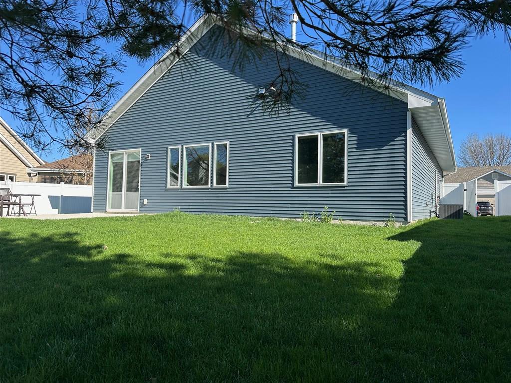 1118 Village Street SE New Prague MN 56071 7069927 image23