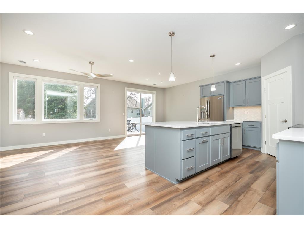 1118 Village Street SE New Prague MN 56071 7069927 image6