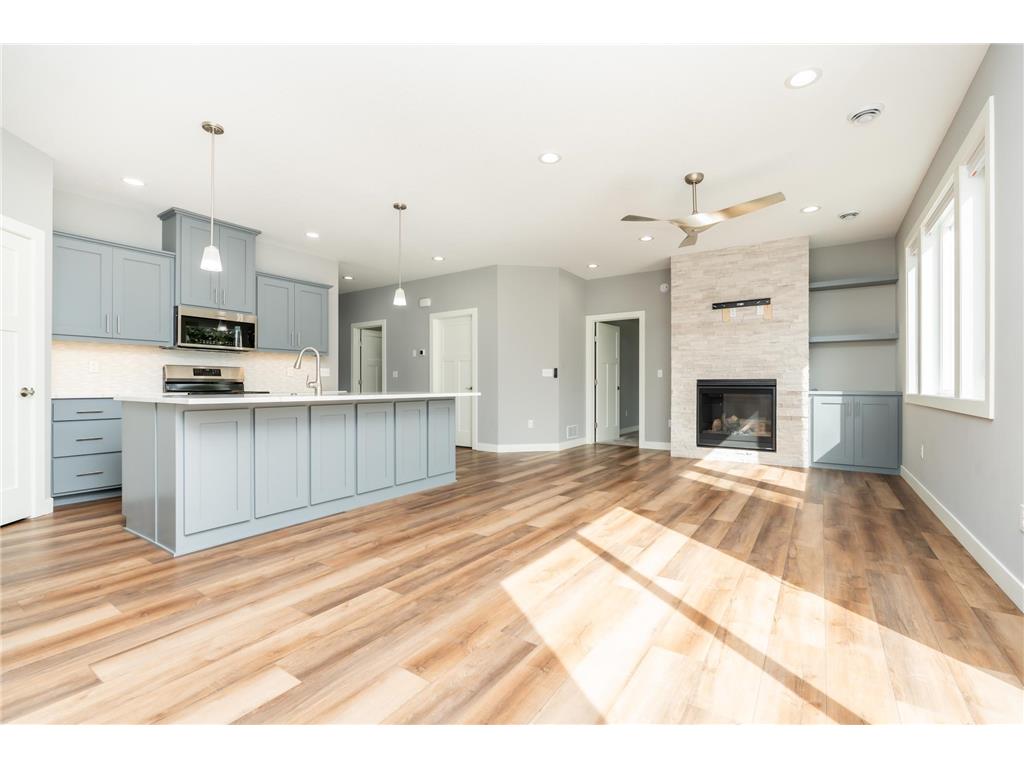 1118 Village Street SE New Prague MN 56071 7069927 image9