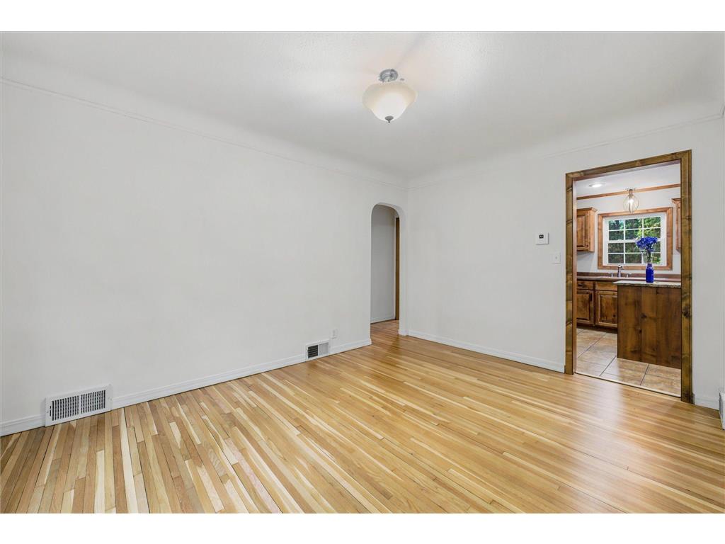 11180 Buchanan Road NE Blaine MN 55434 7056801 image10
