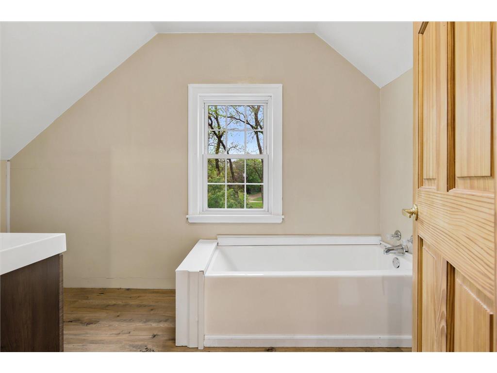11180 Buchanan Road NE Blaine MN 55434 7056801 image15