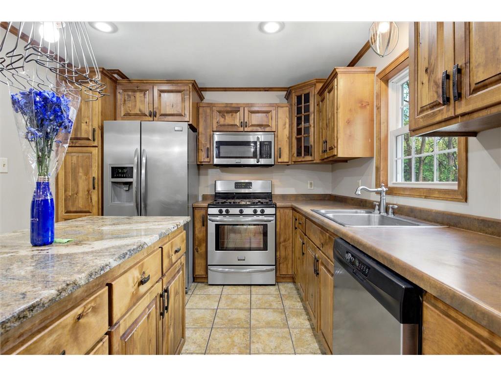11180 Buchanan Road NE Blaine MN 55434 7056801 image2