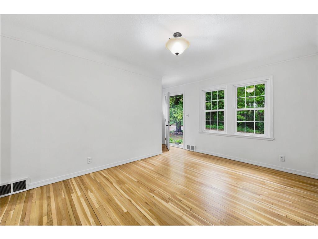 11180 Buchanan Road NE Blaine MN 55434 7056801 image9