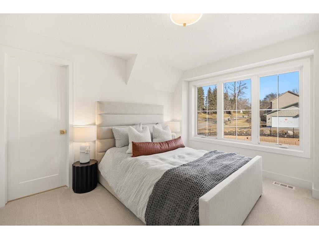11184 Johnson Ridge Eden Prairie MN 55347 6775367 image33