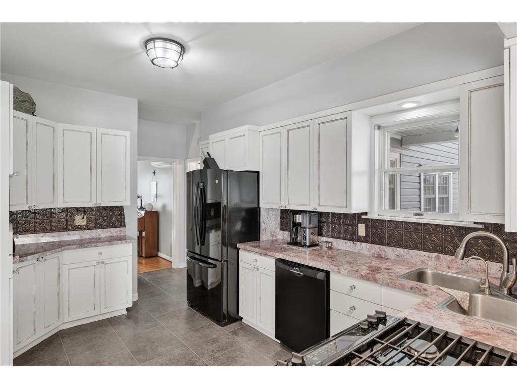 1119 9th Street Gaylord MN 55334 7068607 image2