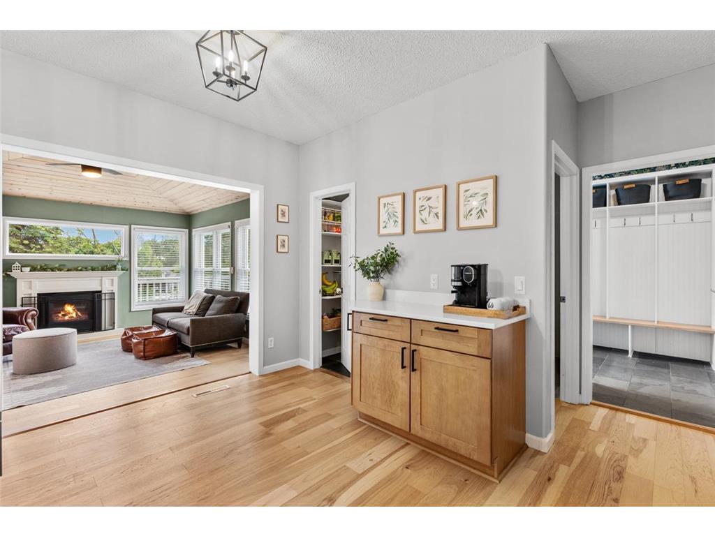 1119 Bluff Pass S Chaska MN 55318 7088642 image14