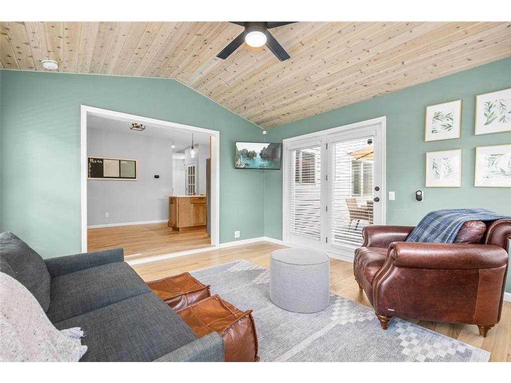 1119 Bluff Pass S Chaska MN 55318 7088642 image15