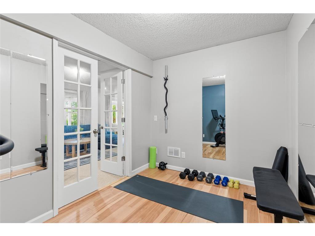 1119 Bluff Pass S Chaska MN 55318 7088642 image38