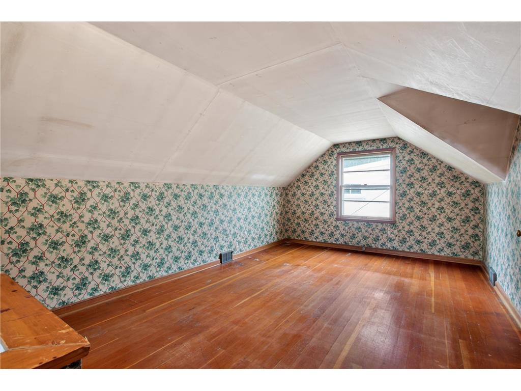 1119 Kingsford Street Saint Paul MN 55106 7068393 image17