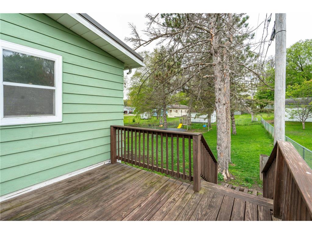 1119 N Lake Street Fergus Falls MN 56537 7076818 image11