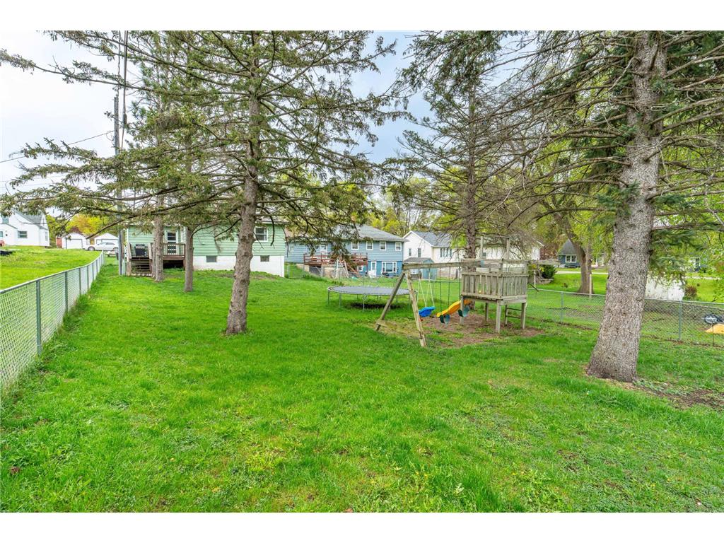 1119 N Lake Street Fergus Falls MN 56537 7076818 image13