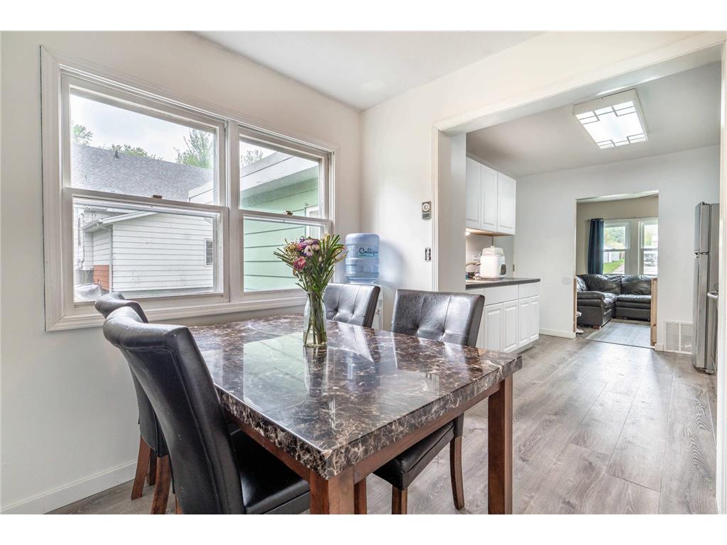 1119 N Lake Street Fergus Falls MN 56537 7076818 image24
